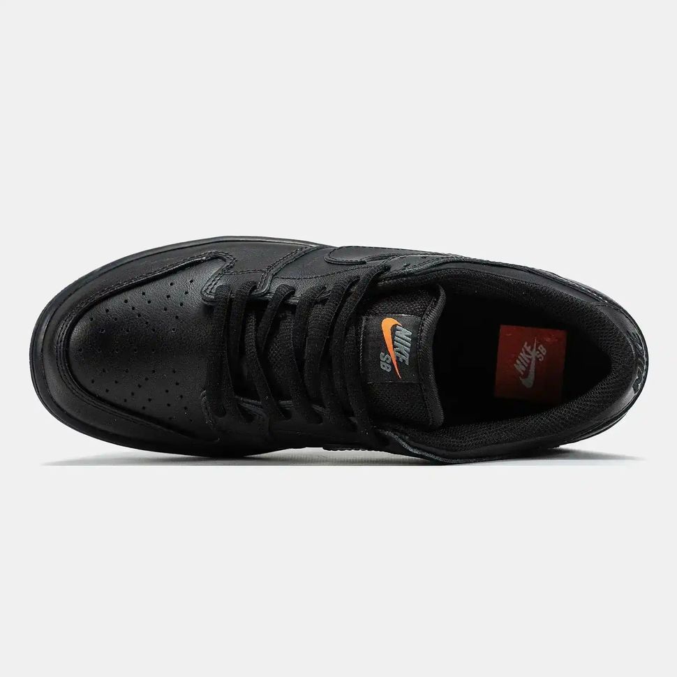 Nike SB Dunk Low Triple Black Leather