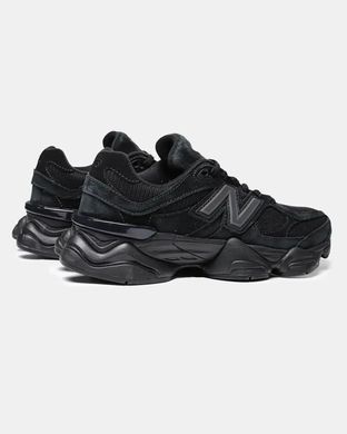 New Balance 9060 Triple Black