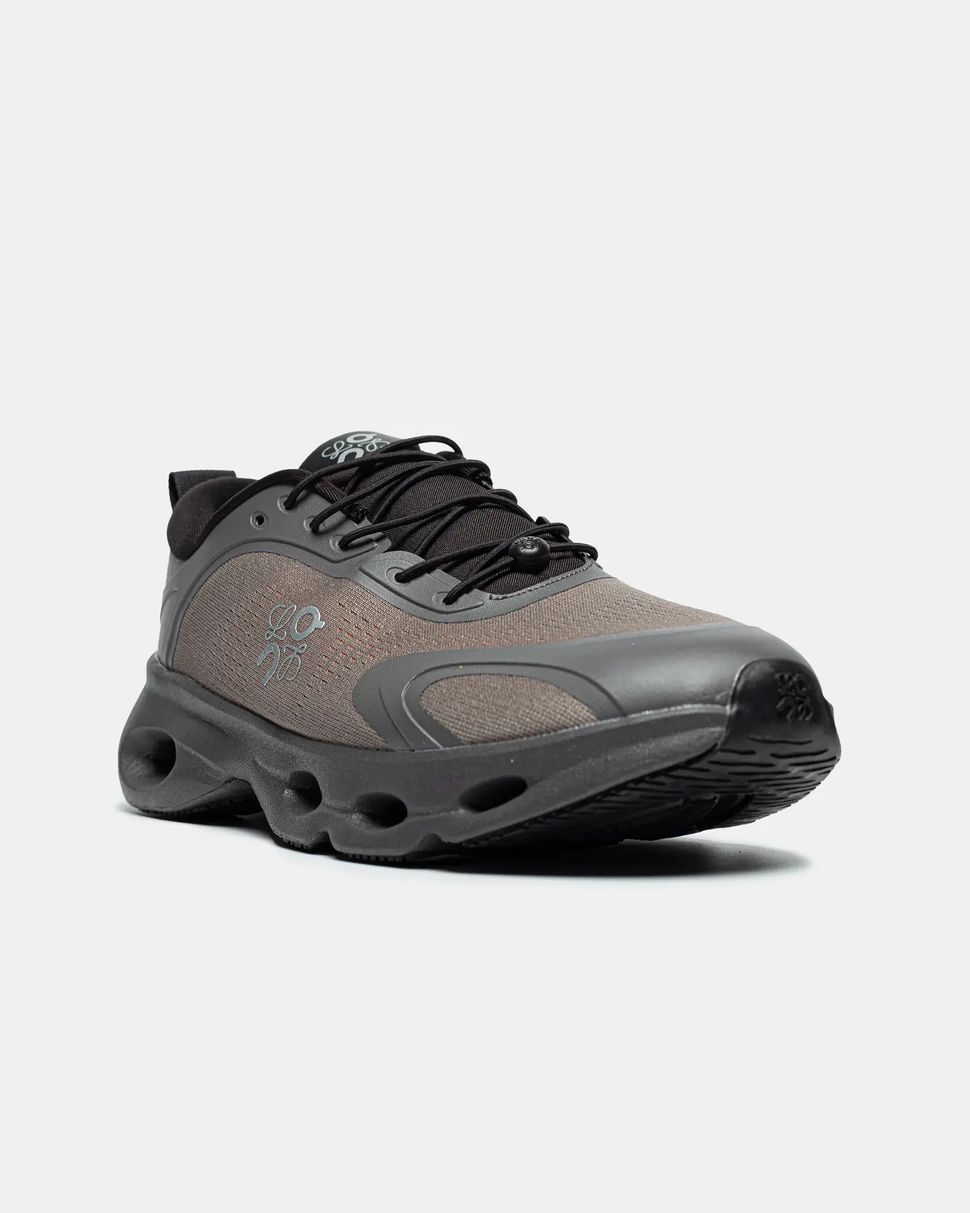 On Cloudsolo Brown Black, 37
