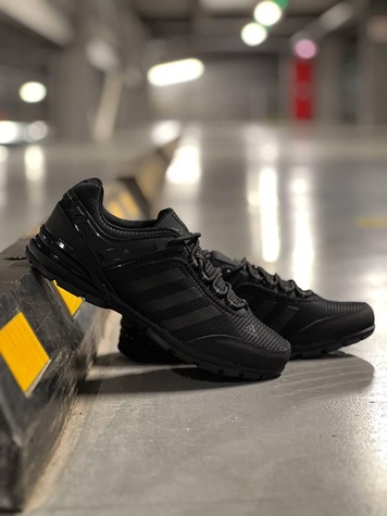 Кроссовки Adidas Terrex Light Total Black ND 11742 фото