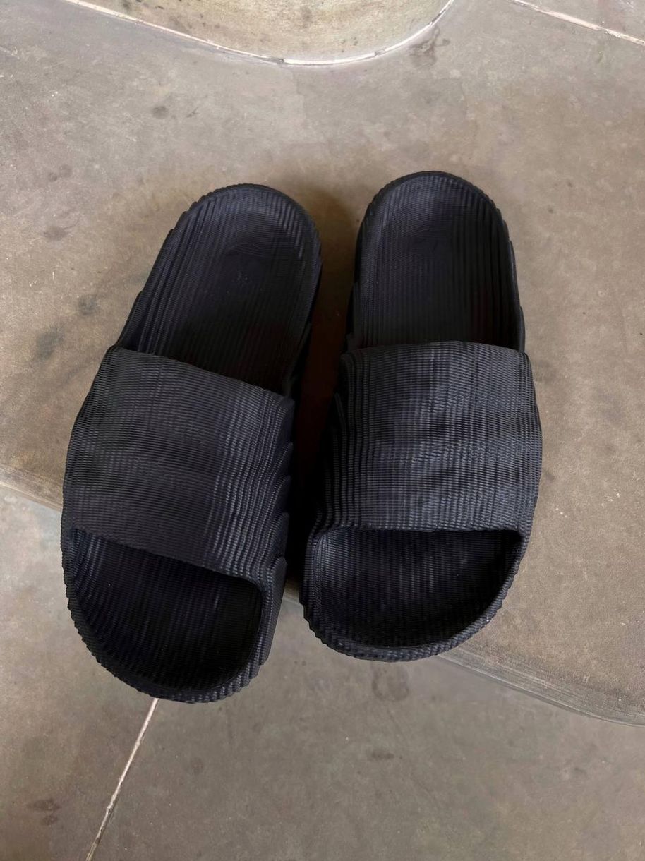 Шльопанці Adidas Adilette Black 8260 фото