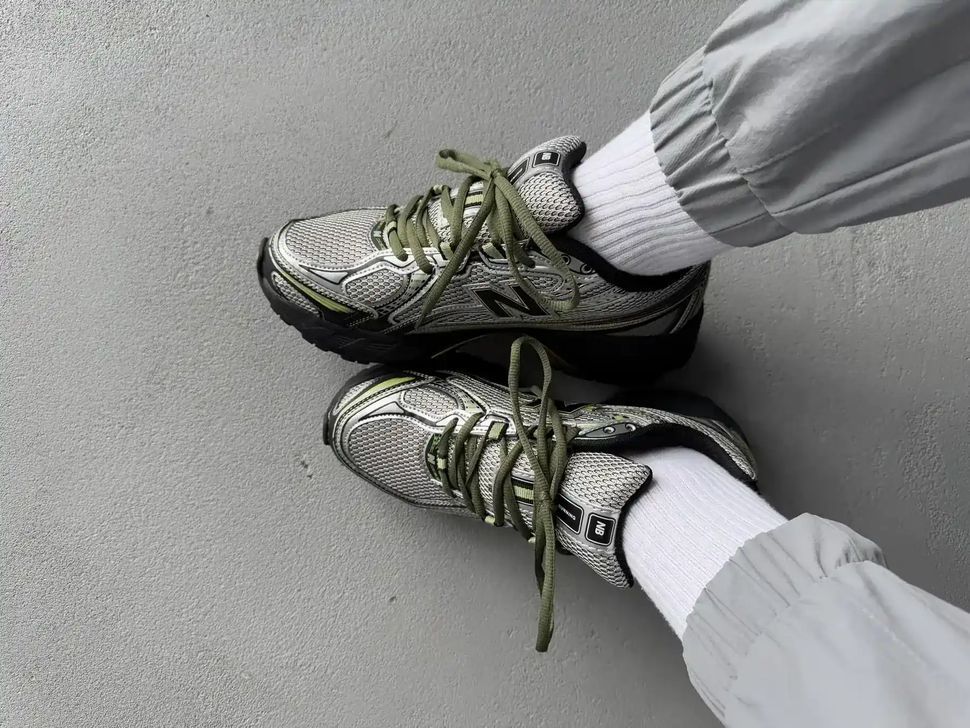 New Balance 740 Grey Black Yellow
