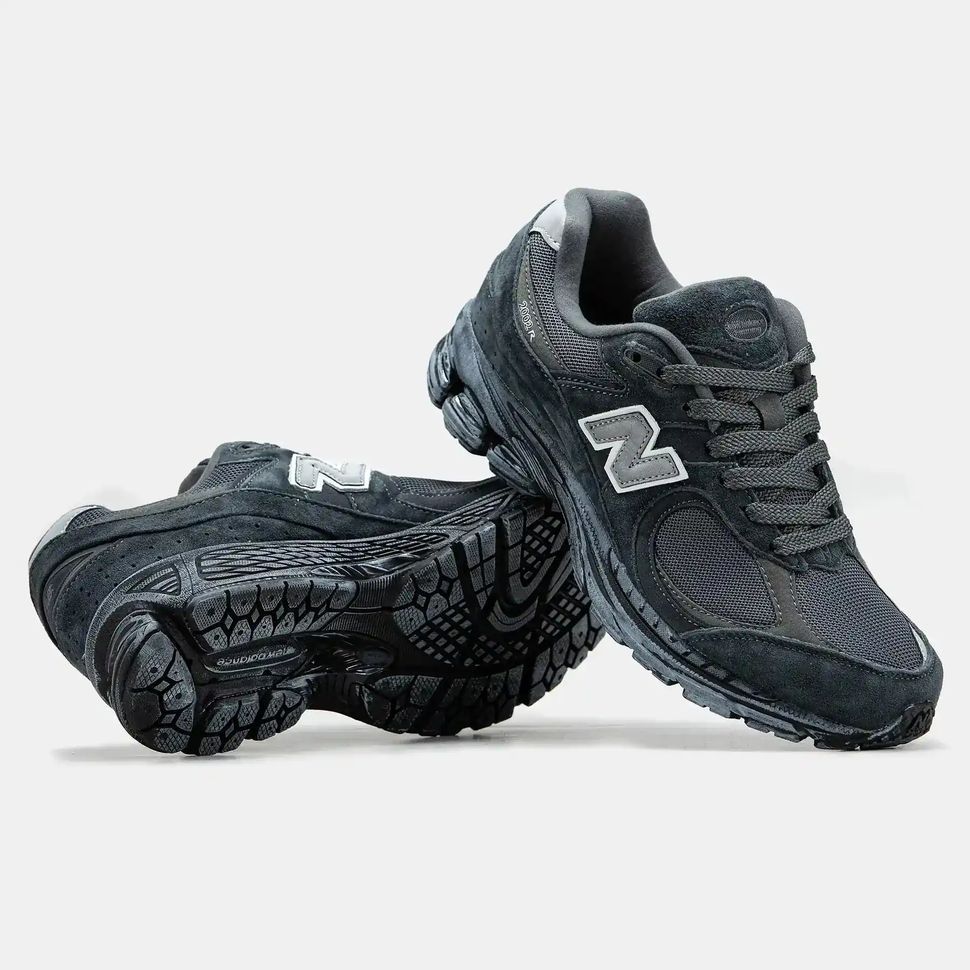 New Balance 2002R Triple Black Reflective