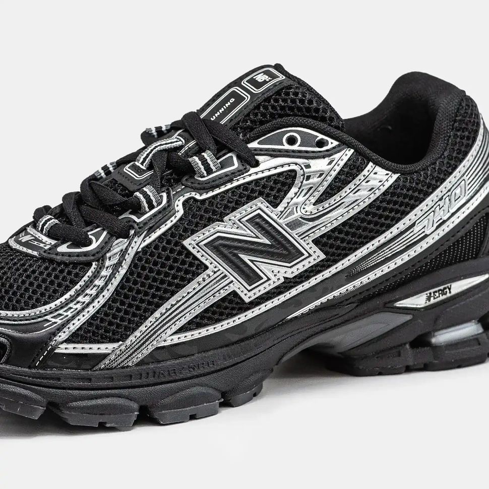 New Balance 740v3 Black Silver