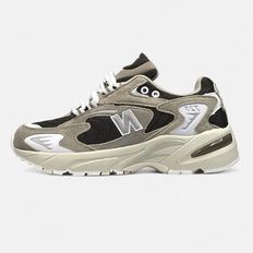 New Balance 725 Beige Black, 37