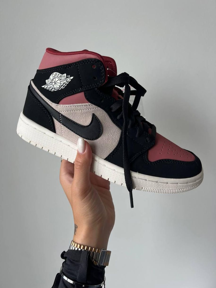 Nike Air Jordan Retro 1 Mid Rust Strawberry Valentine 8188 фото