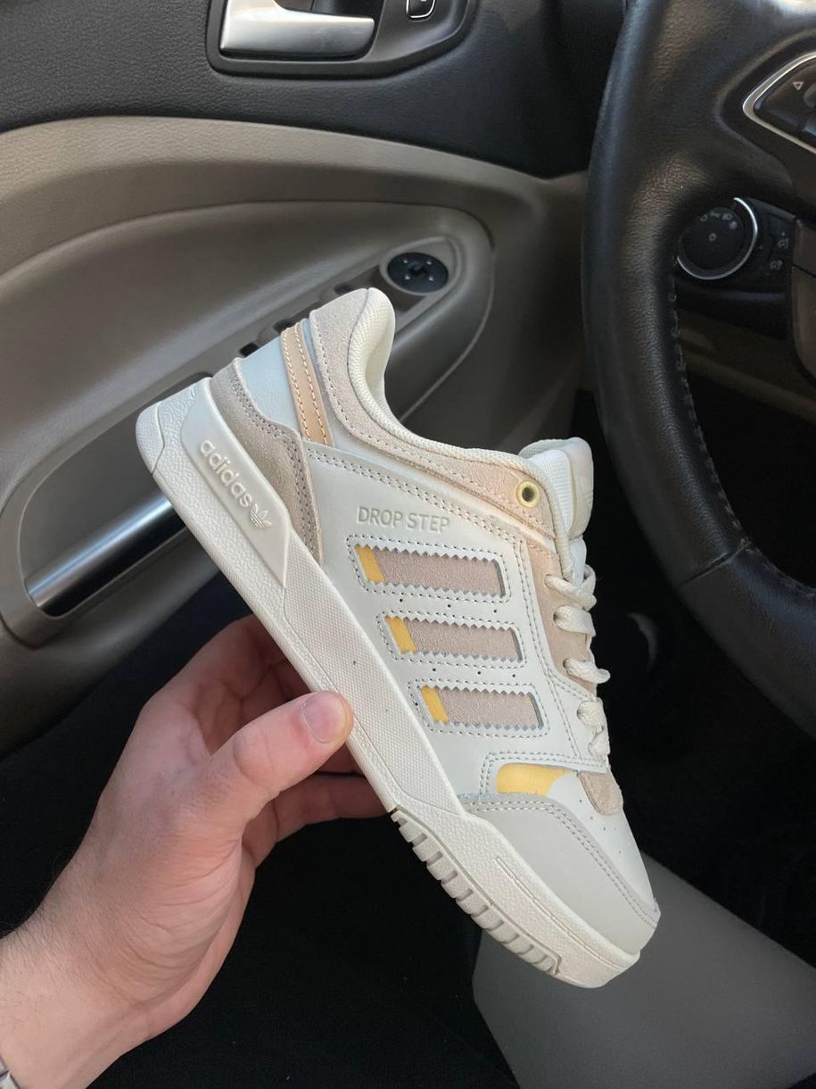 Кросівки Adidas Drop Step Beige 2324 фото