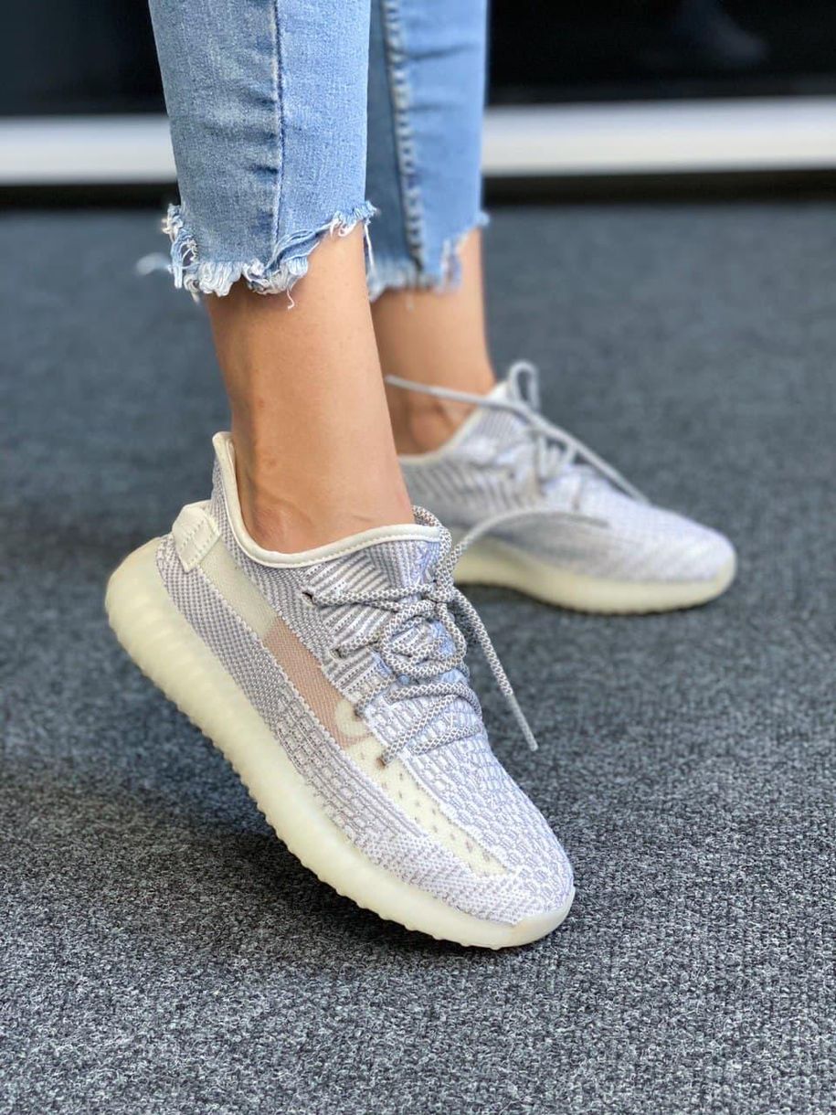 Кросівки Adidas Yeezy Boost 350 V2 Static Reflective Laces 3026 фото