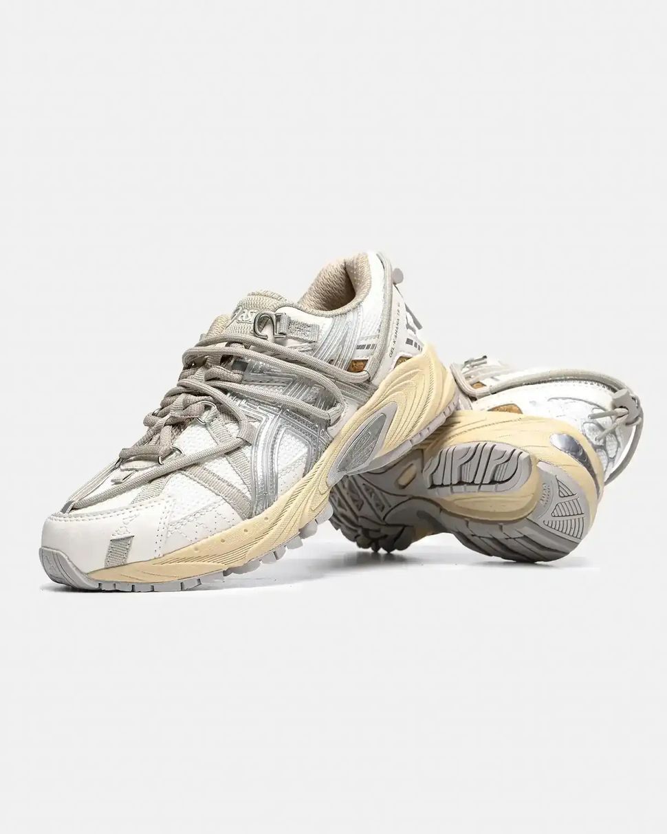 ASICS Gel-Kahana TR V2 White Beige
