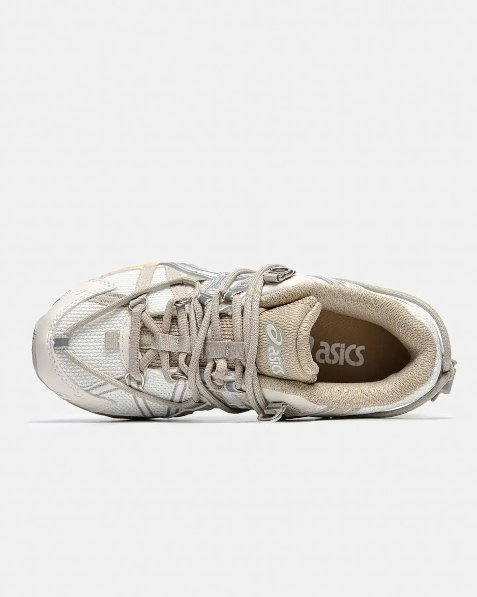 ASICS Gel-Kahana TR V2 White Beige