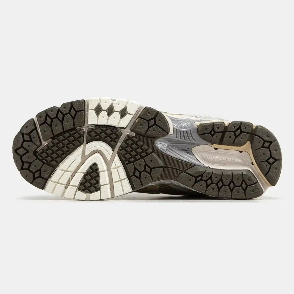 New Balance 860v2 Grey Beige Silver