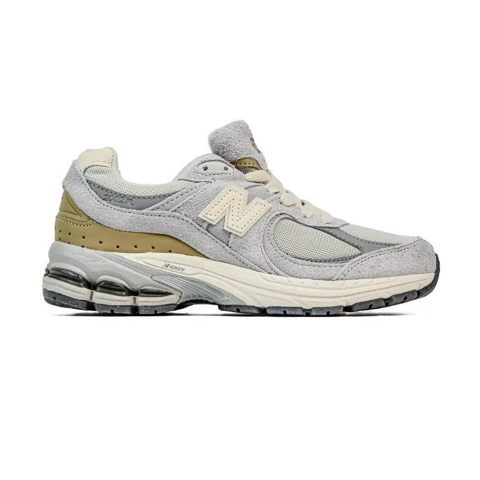 New Balance 2002R Light Cream Grey