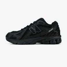 New Balance 1906D Black, 41