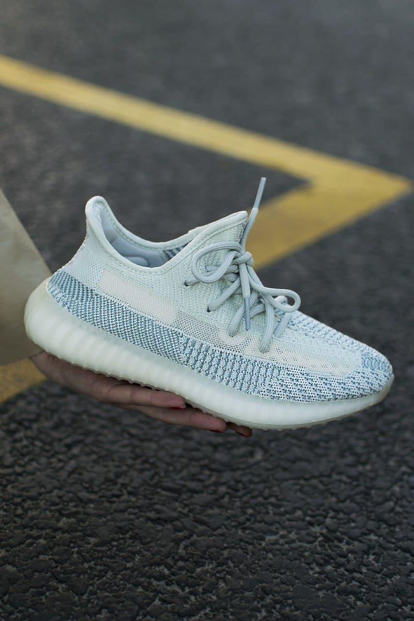 Кросівки Adidas Yeezy 350 V2 Cloud White 1 5500 фото