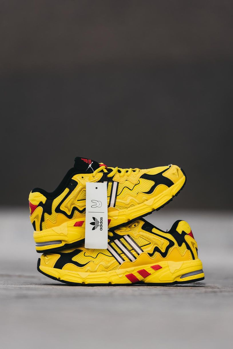 Кроссовки Adidas Response x Bad Bunny Yellow 2669 фото