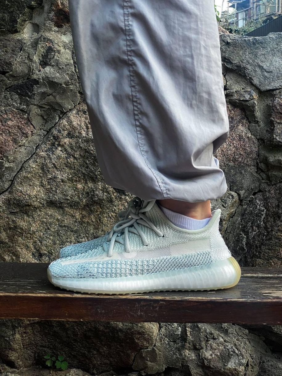 Кросівки Adidas Yeezy 350 V2 Cloud White 1 5500 фото