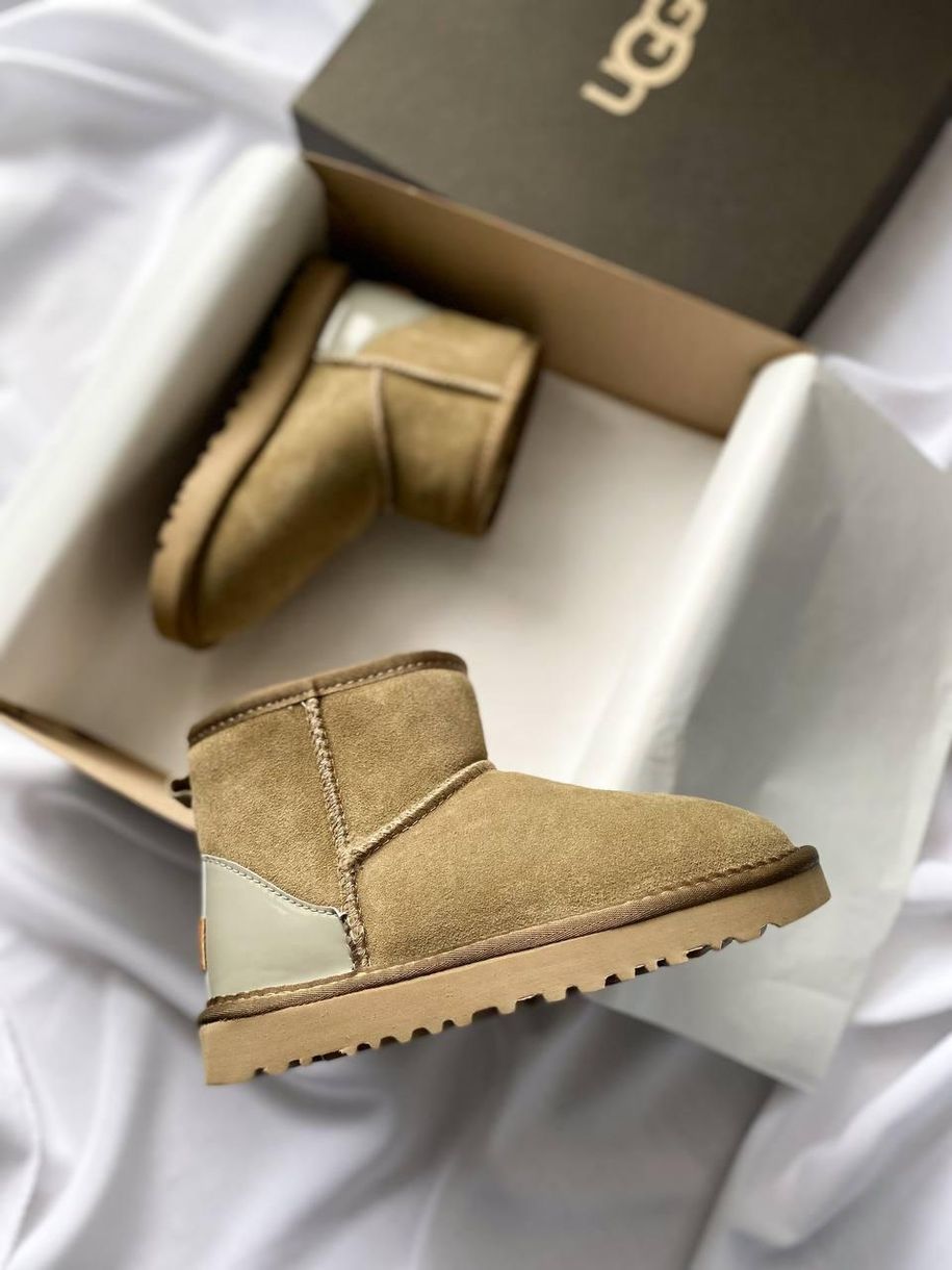 Зимние сапоги Ugg Classic Mini Mokko Suede 9708 фото