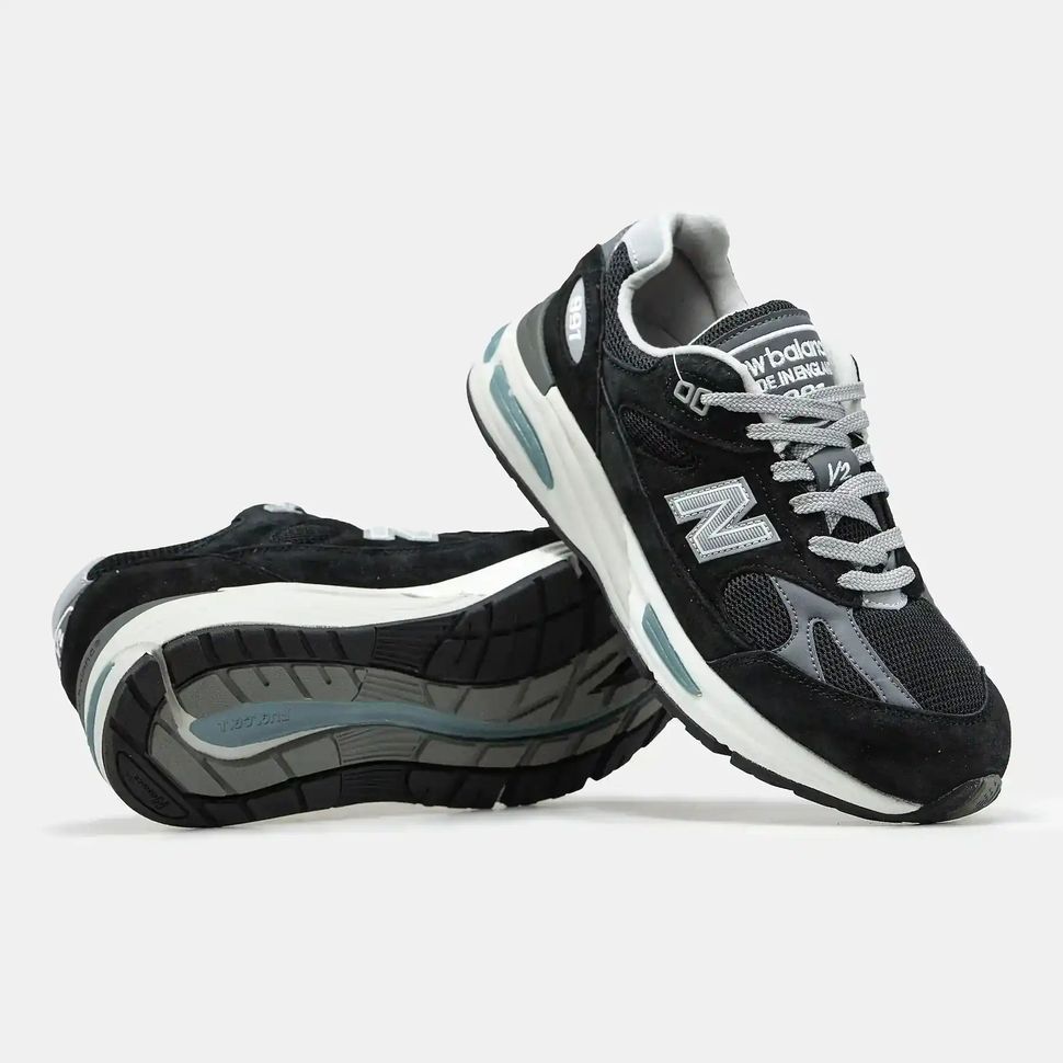 New Balance 991v2 Black Grey