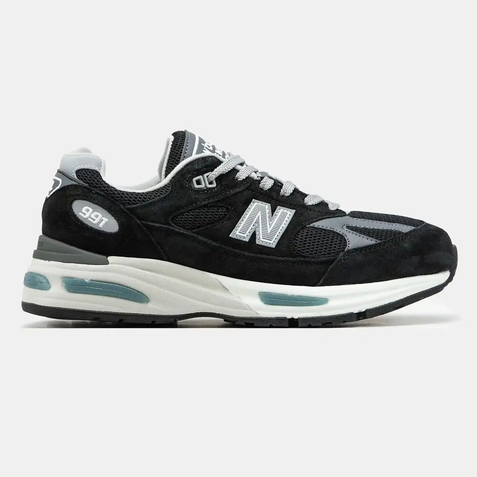 New Balance 991v2 Black Grey
