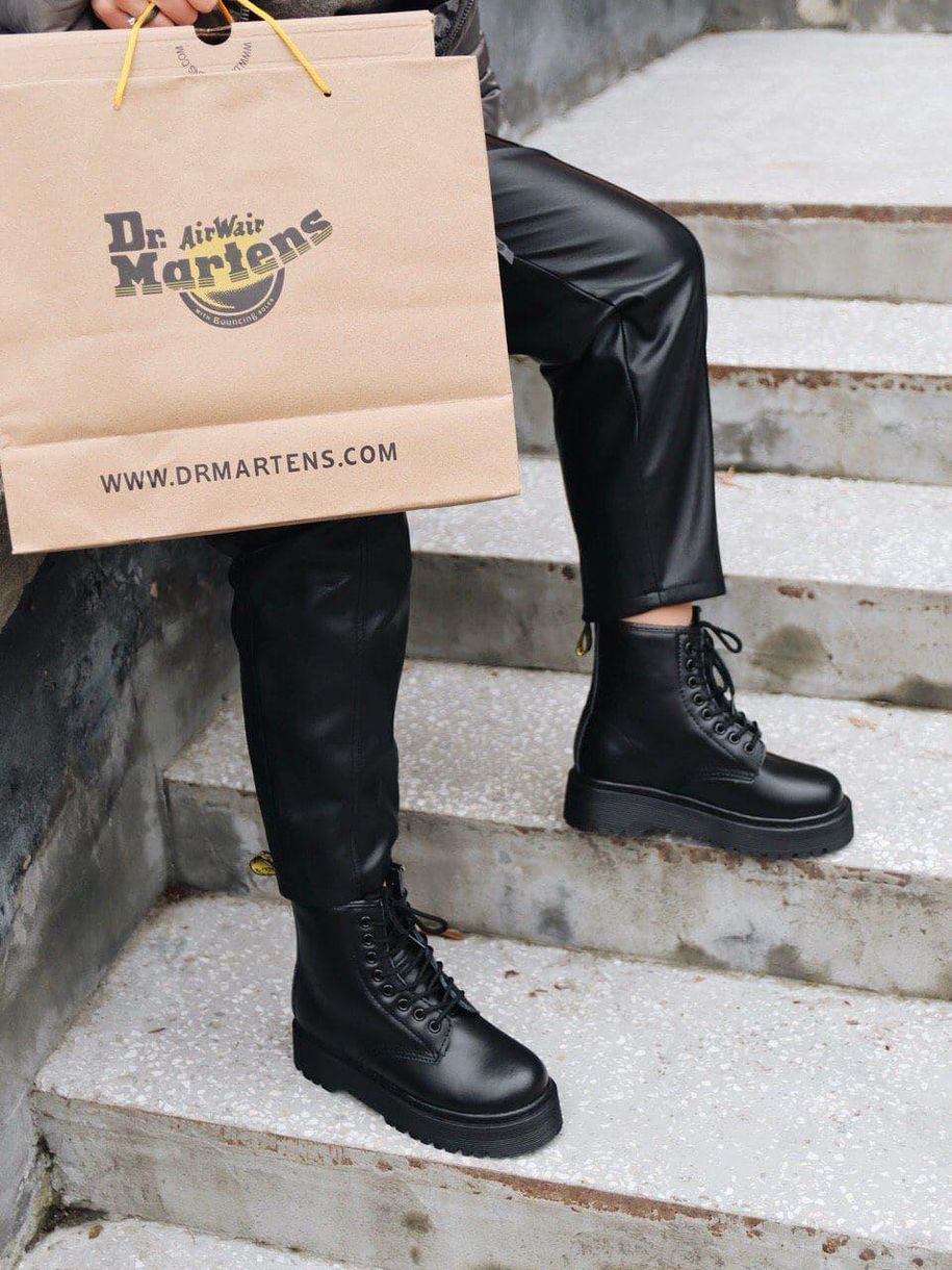 Зимові Черевики Dr. Martens JADON Black No Logo 4294 фото