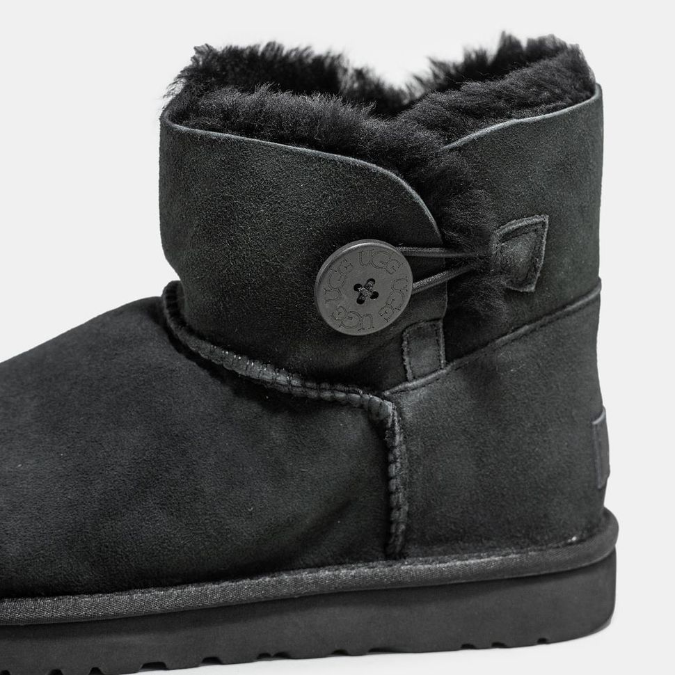 Зимові чоботи UGG Mini Bailey Button Black Premium 9760 фото