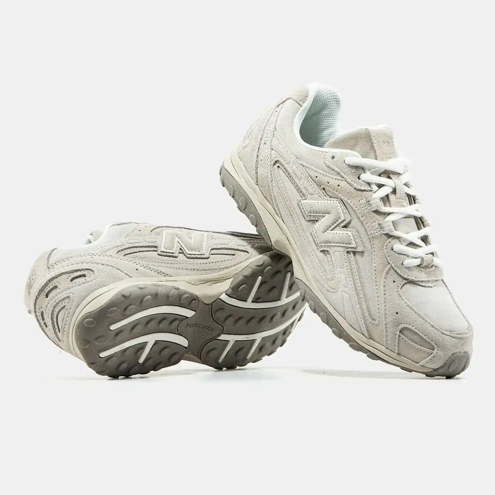 New Balance 204L Sand Suede