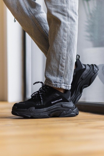 Кроссовки Balenciaga Triple S V1 Black «White Logo» 3416 фото