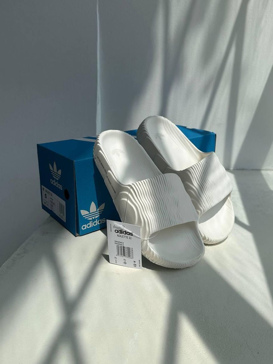 Шльопанці Adidas Adilette White Slides 9187 фото