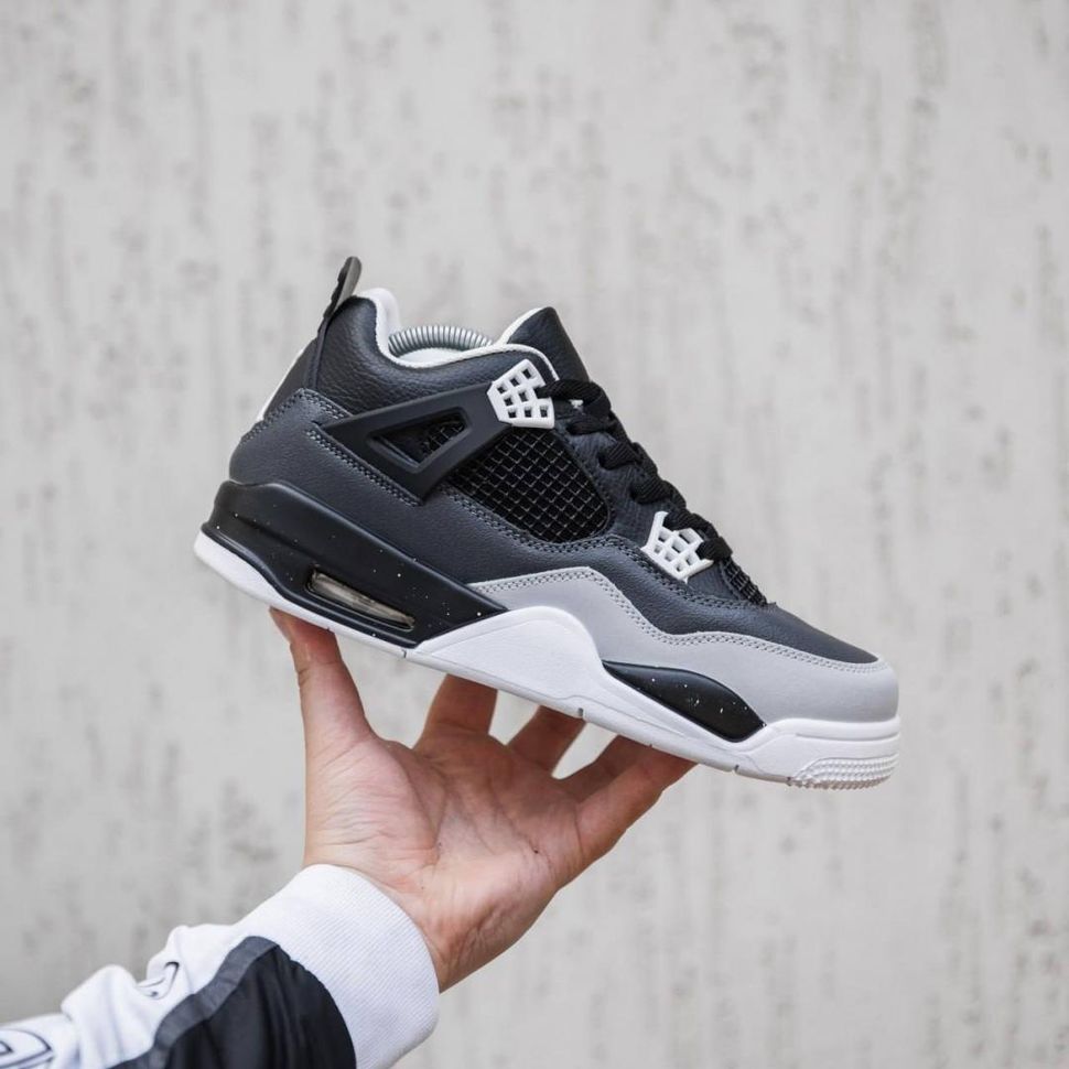 Баскетбольные кроссовки Nike Air Jordan 4 Retro Grey White Black 10037 фото
