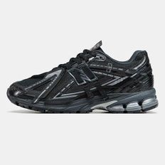 New Balance 1906A Black Silver Metallic
