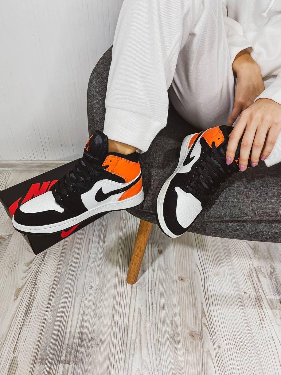 Nike Air Jordan 1 Retro High Black White Orange 5962 фото