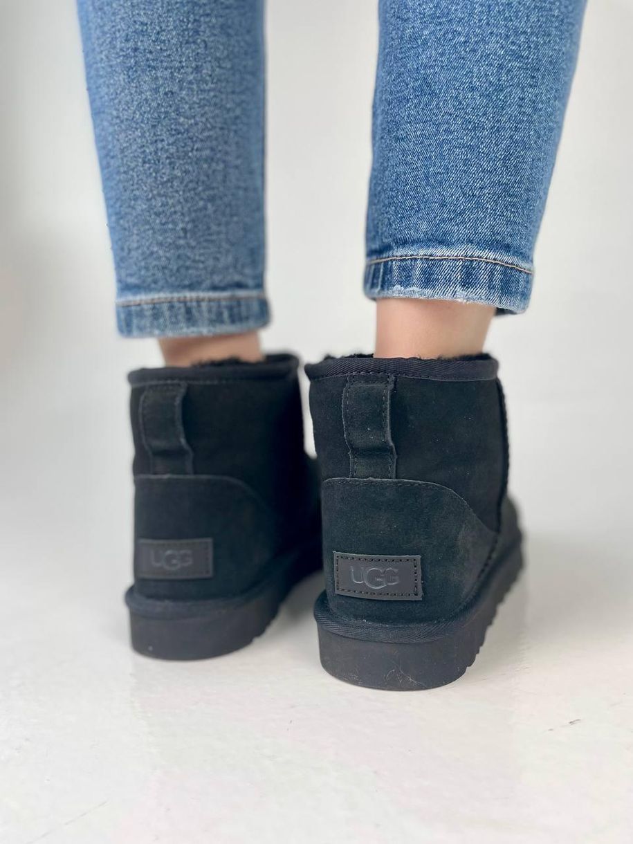 Зимние сапоги UGG Mini Black 5364 фото