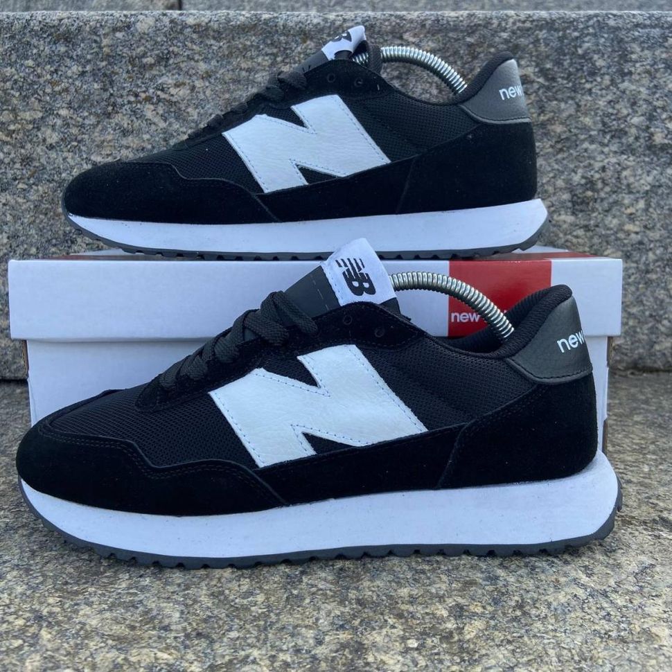 Кросівки New Balance 237 Black White 7773 фото