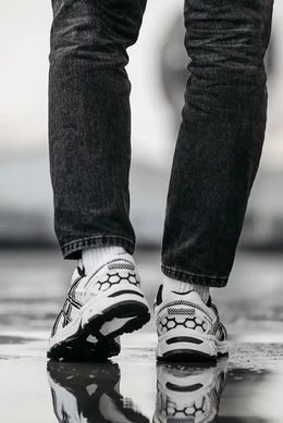 Asics Gel-Kahana 8 Gore-Tex White Black