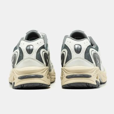 Mizuno Adventure White Grey Beige