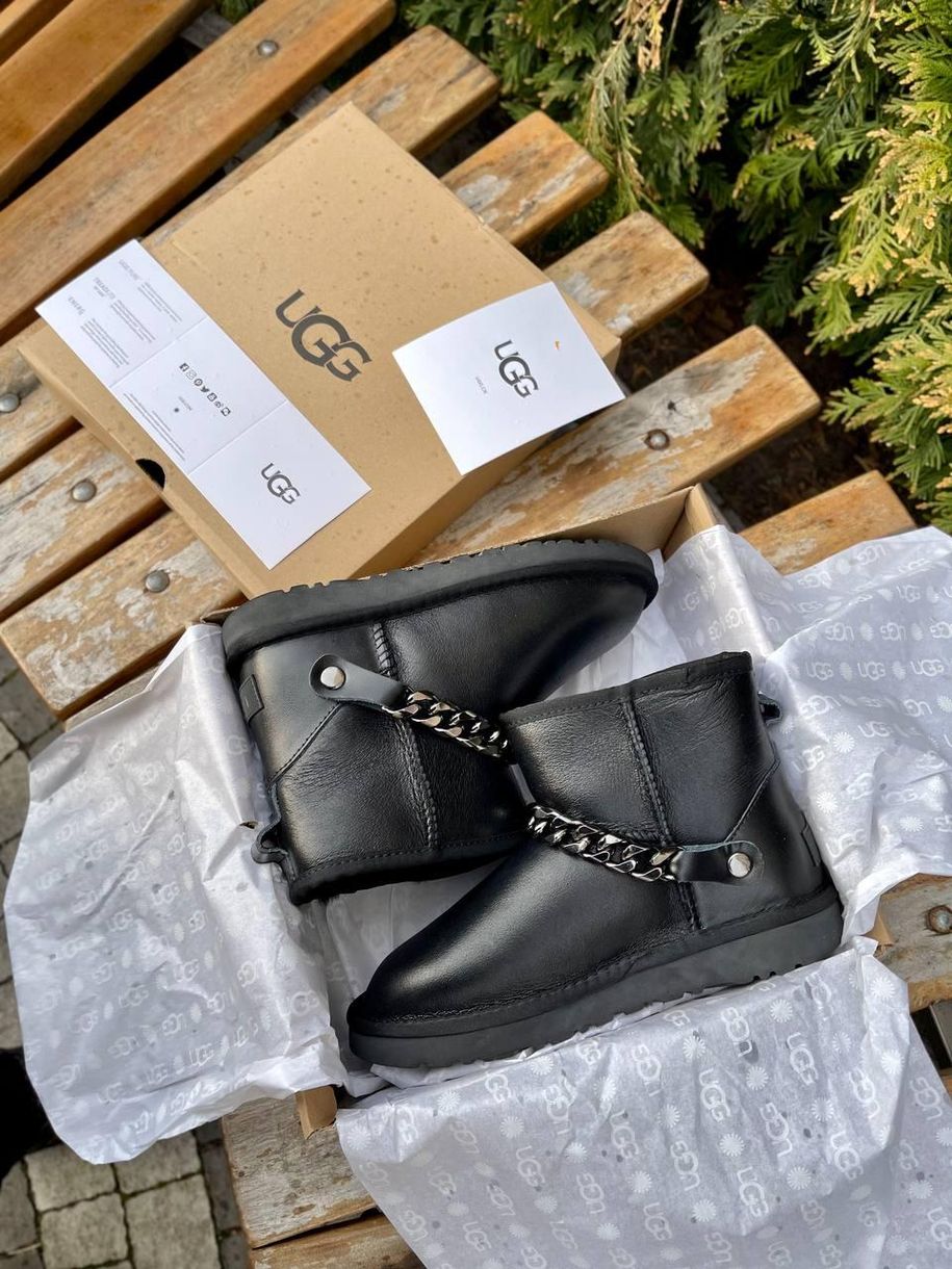 Зимові чоботи Ugg Mini Chain Black Leather