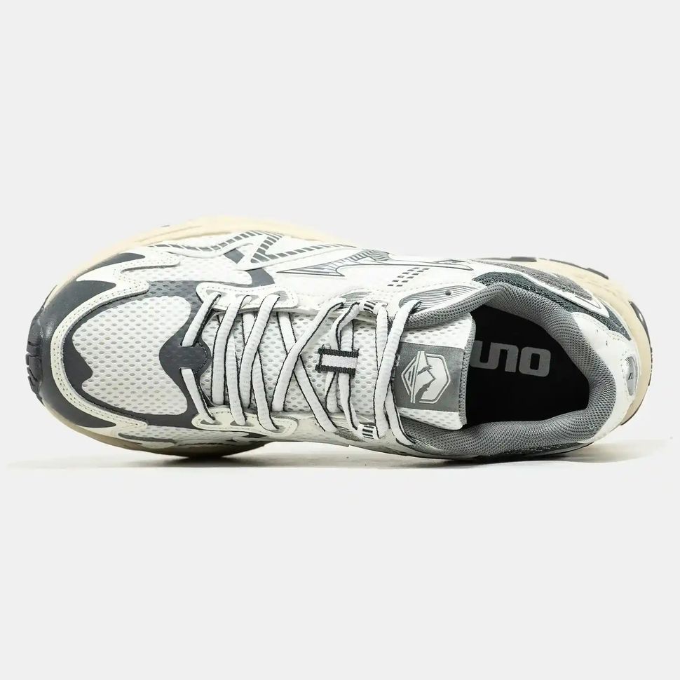 Mizuno Adventure White Grey Beige