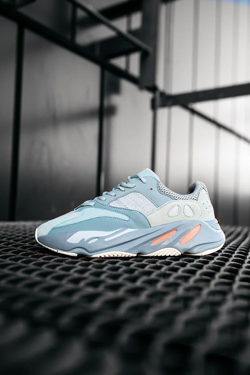 Кроссовки Adidas Yeezy Boost 700 V1 Inertia Grey 3144 фото