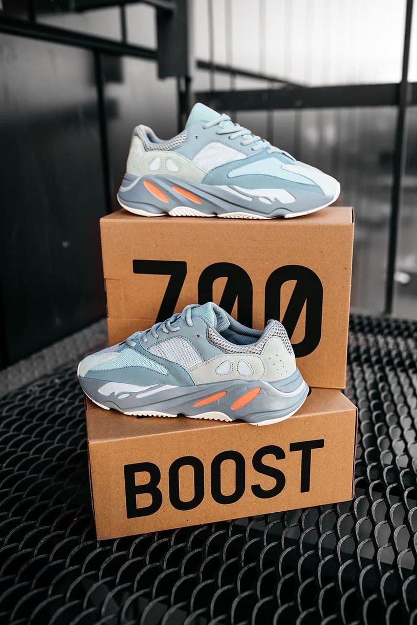 Кроссовки Adidas Yeezy Boost 700 V1 Inertia Grey 3144 фото