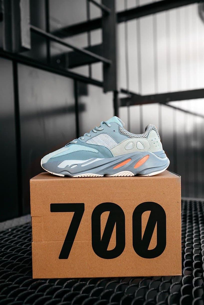 Кроссовки Adidas Yeezy Boost 700 V1 Inertia Grey 3144 фото