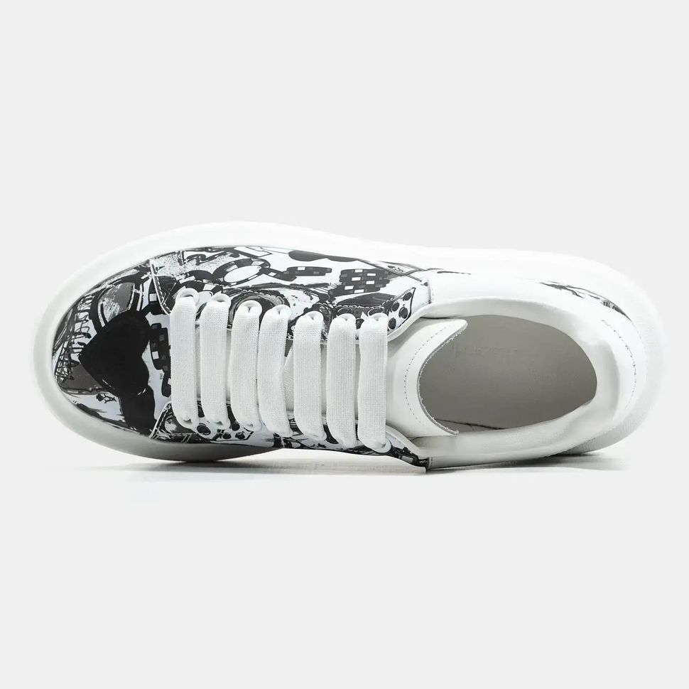 Alexander McQueen Oversized White Black, 36