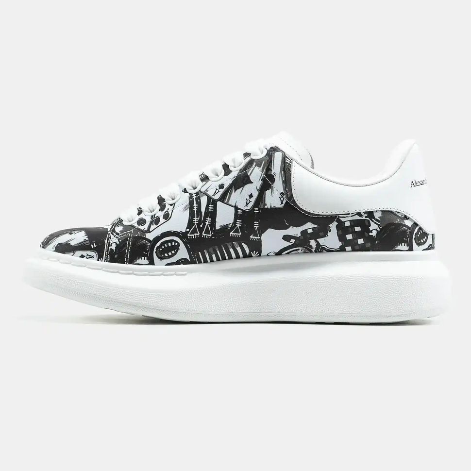 Alexander McQueen Oversized White Black, 36
