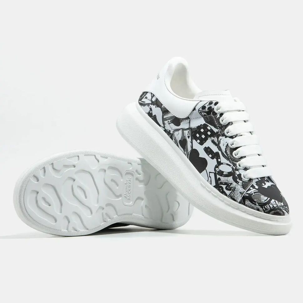 Alexander McQueen Oversized White Black, 36