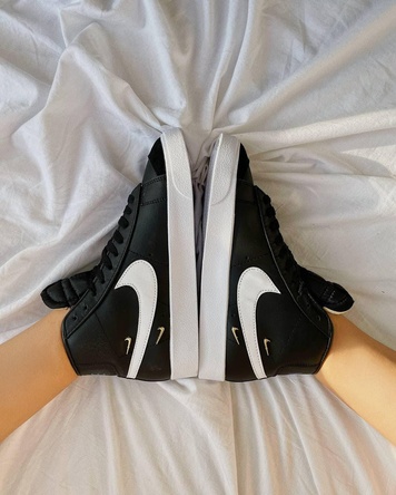 Кросівки Nike Blazer Mid Black White 5719 фото