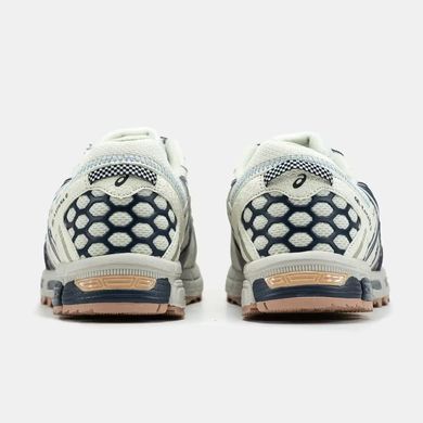 Asics Gel-Kahana 8 Winter White Navy Beige