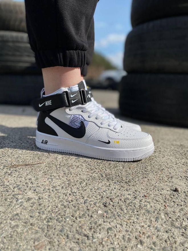 Nike Air Force 1 07Lv8 Ultra White Black 3