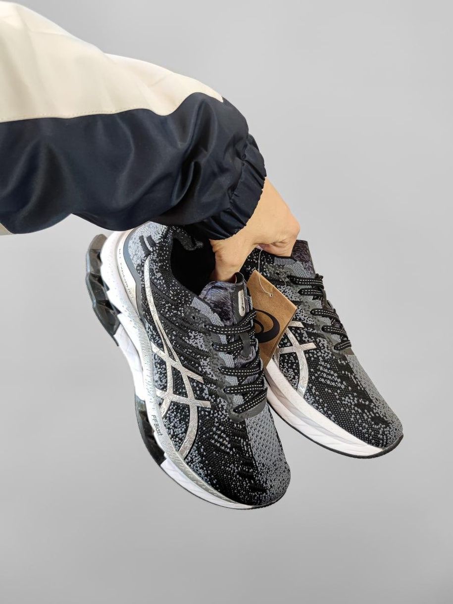 Кросівки чорні Asics Gel-Kinsei Blast Black, 40