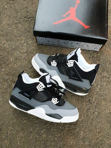 Баскетбольные кроссовки Nike Air Jordan 4 Black Grey 8762 фото