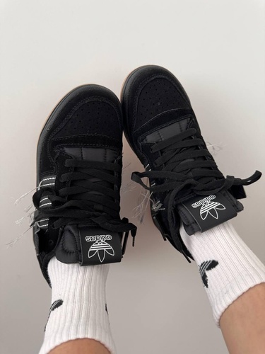 Кросівки Adidas Forum BLACK / WHITE THREADS 10560 фото
