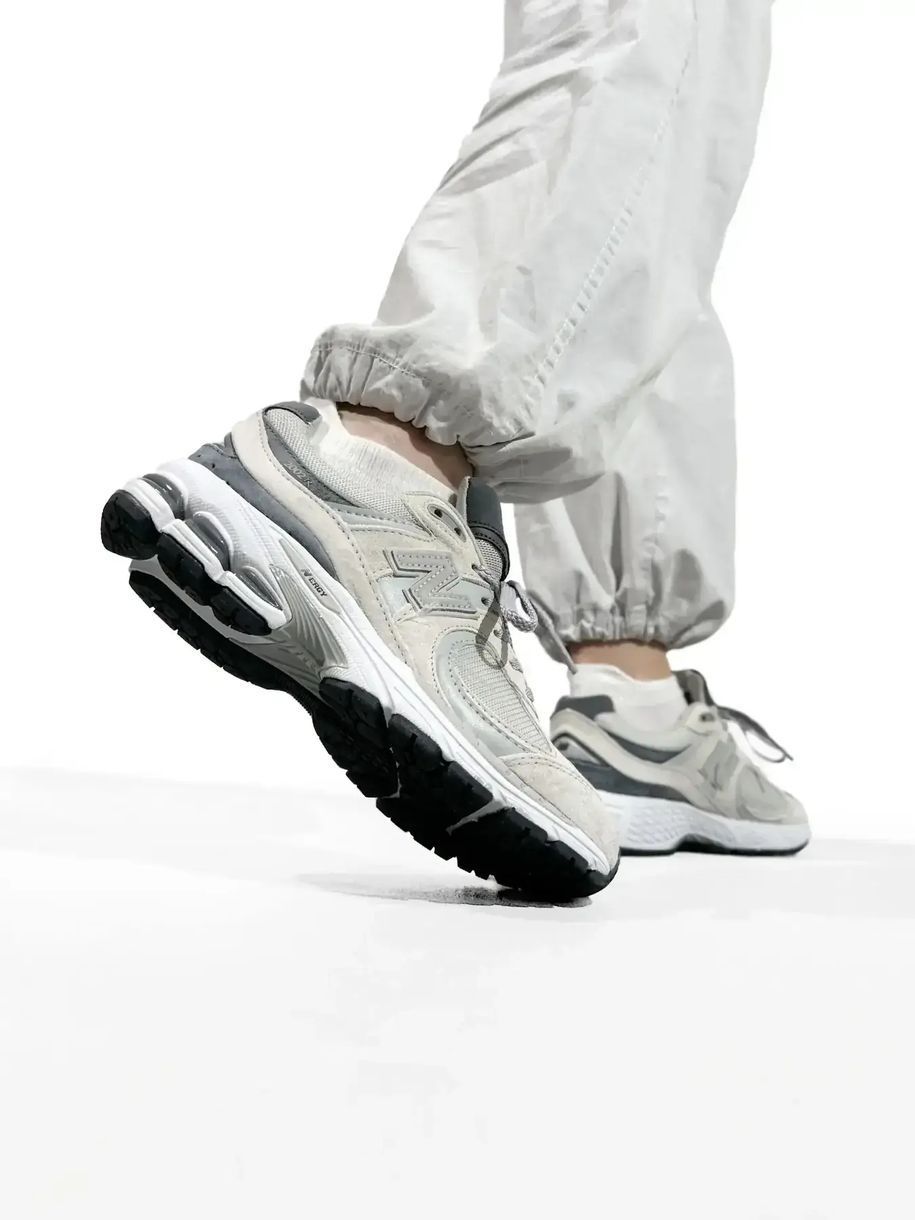 New Balance 2002R Rain Cloud